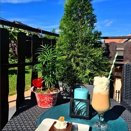 Ana Apartman Gracac (Zadar)