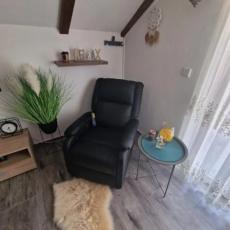 Ana Apartment *
