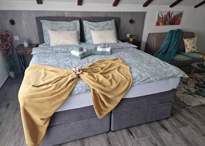 Ana Appartamento Gračac